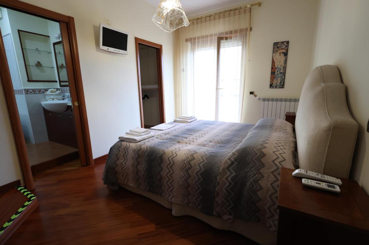 Casa Diocleziano Apartment Napoli Ngoại thất bức ảnh